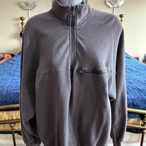 Pullover light jacket